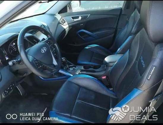 Hyundai Veloster Turbo Hors Serie 2013