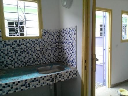 yop. location Maison 2 pièces  à Yopougon Koute résidentiel.