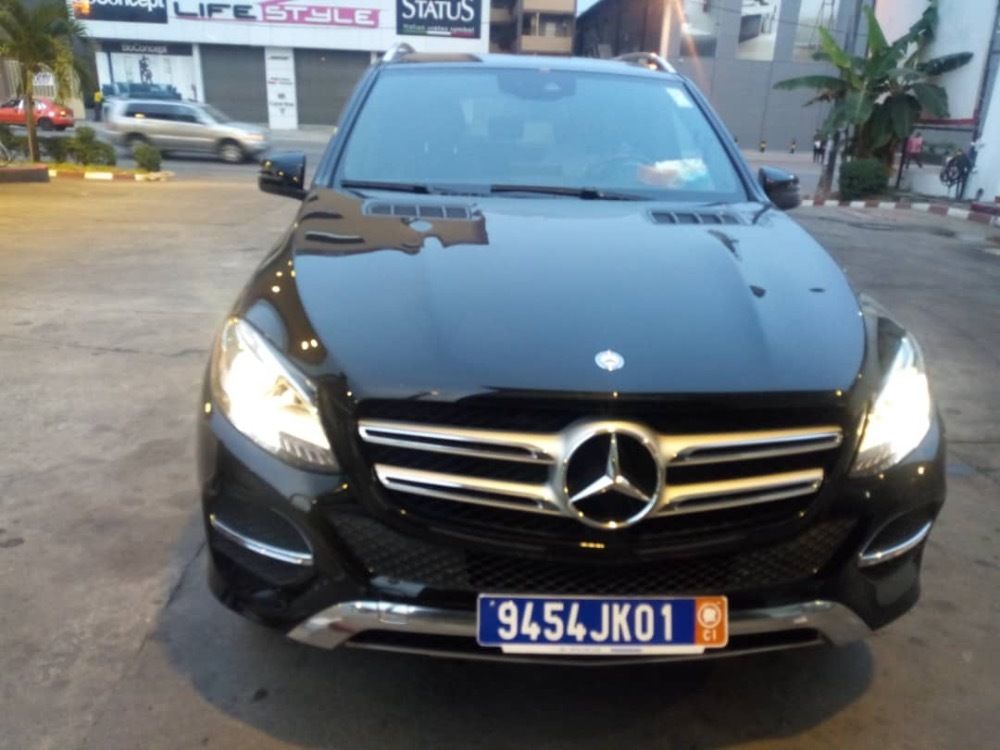 Mercedes GLE 350 2017 JK