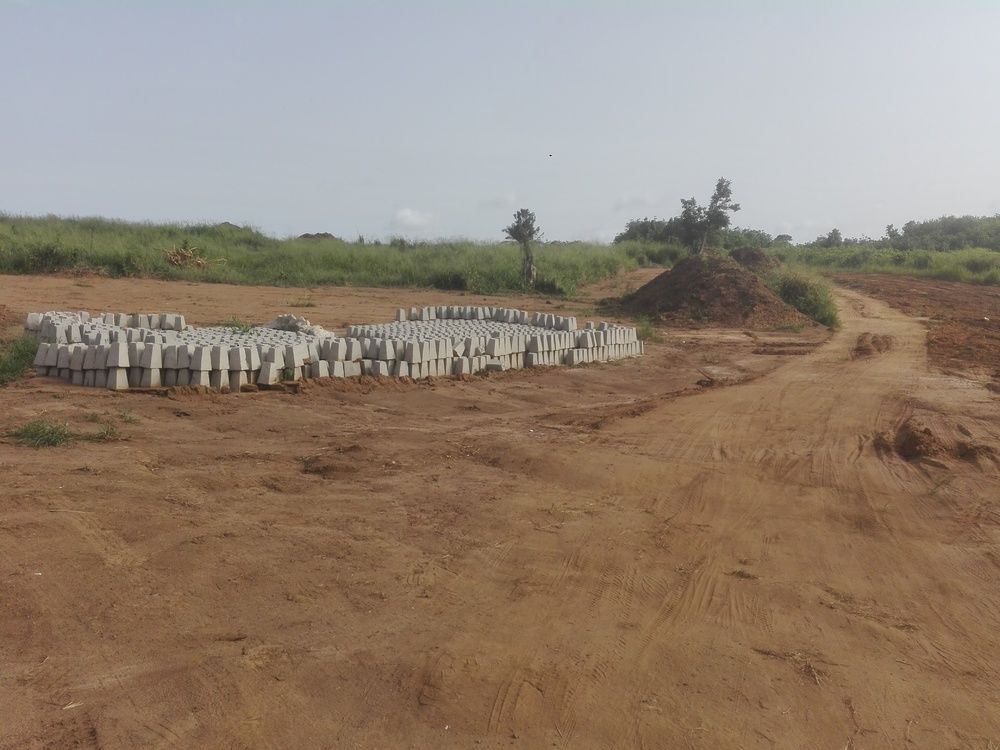 Terrain de 500m²  Yopougon  Songon