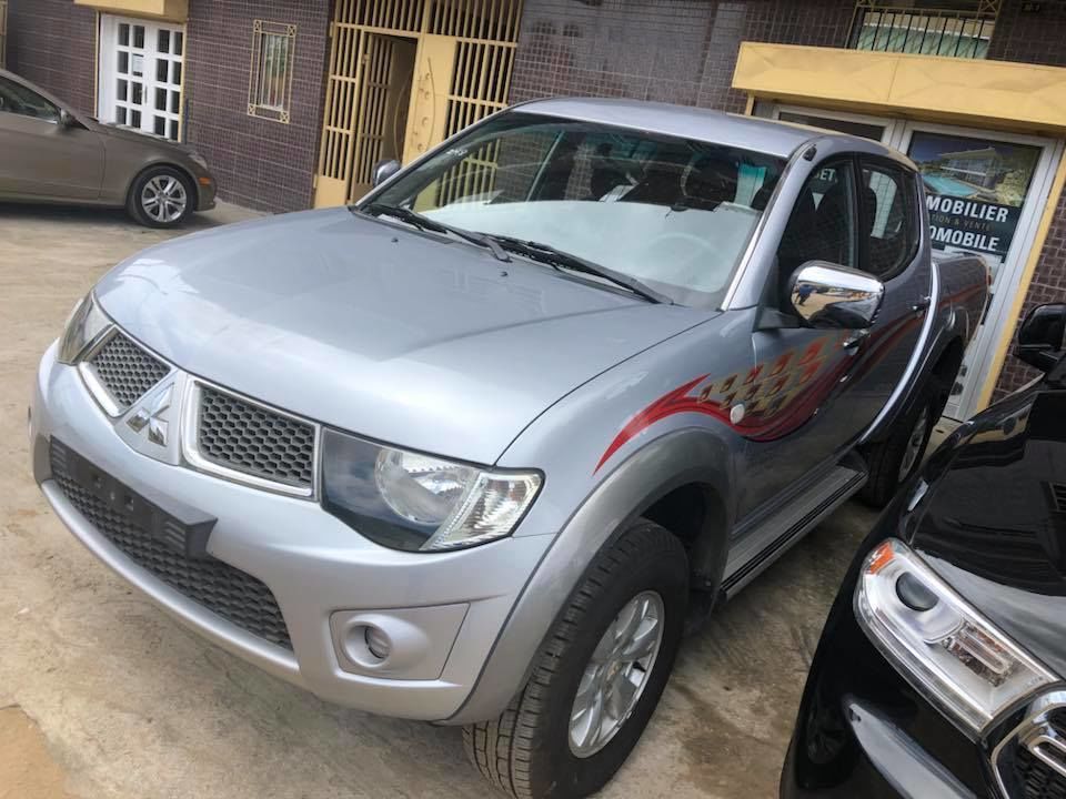 MITSUBISHI L200 AUTOMATIQUE