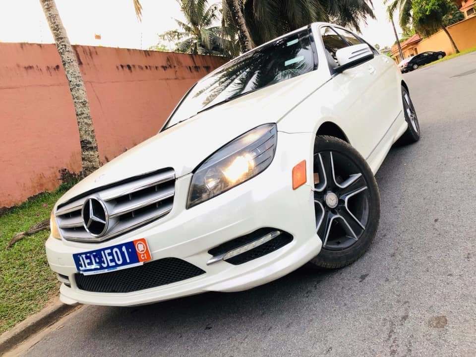 Mercedes C300 4matic 2011