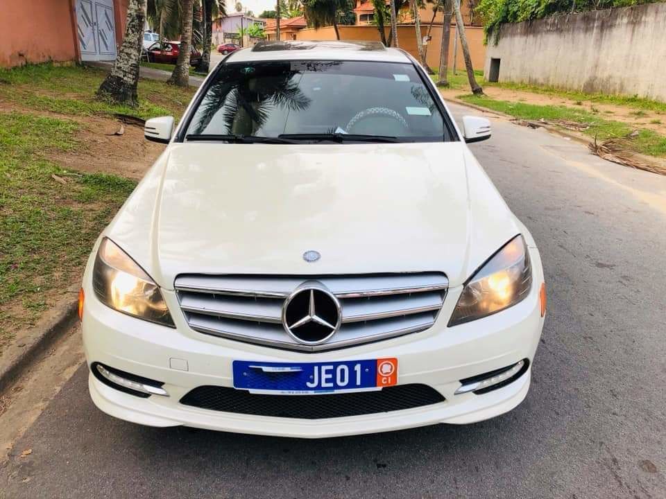 Mercedes C300 4matic 2011