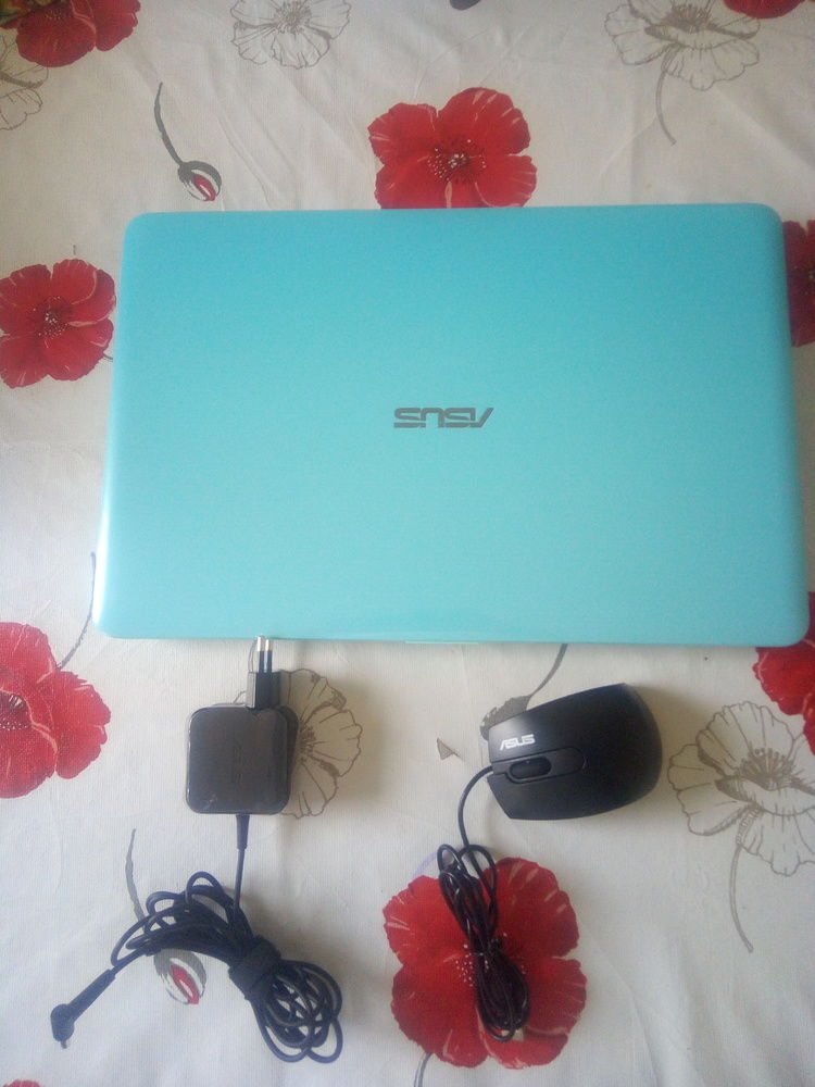 PC ASUS CASI NEUF