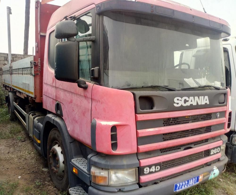 Camion Scania 260 -