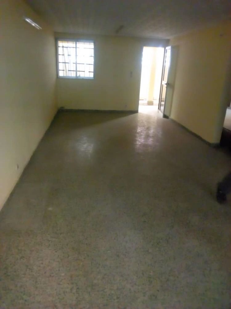 Duplex 4 pièces en vente au plateau dokui