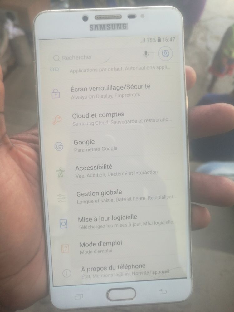 Vente d'un Samsung C9 Pro 64 GB rom 6gb ram dual sim avec empreinte digitale
