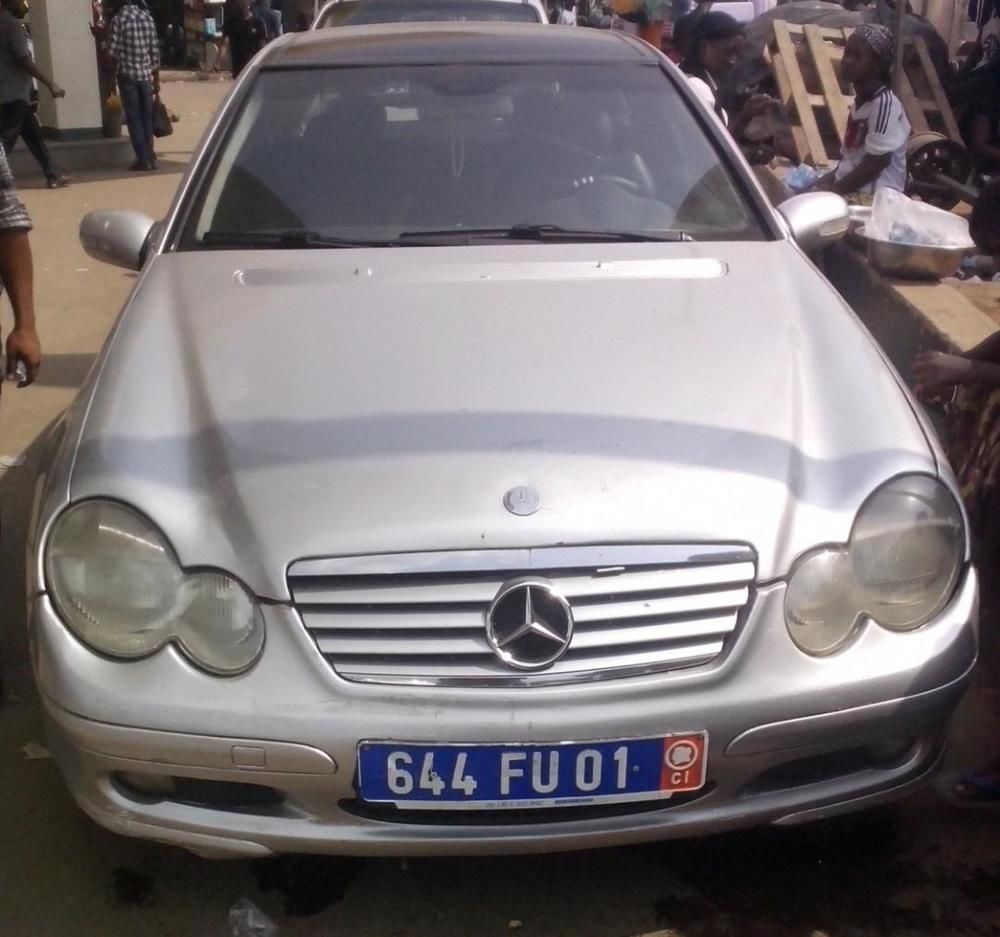 Mercedes fantôme 2001