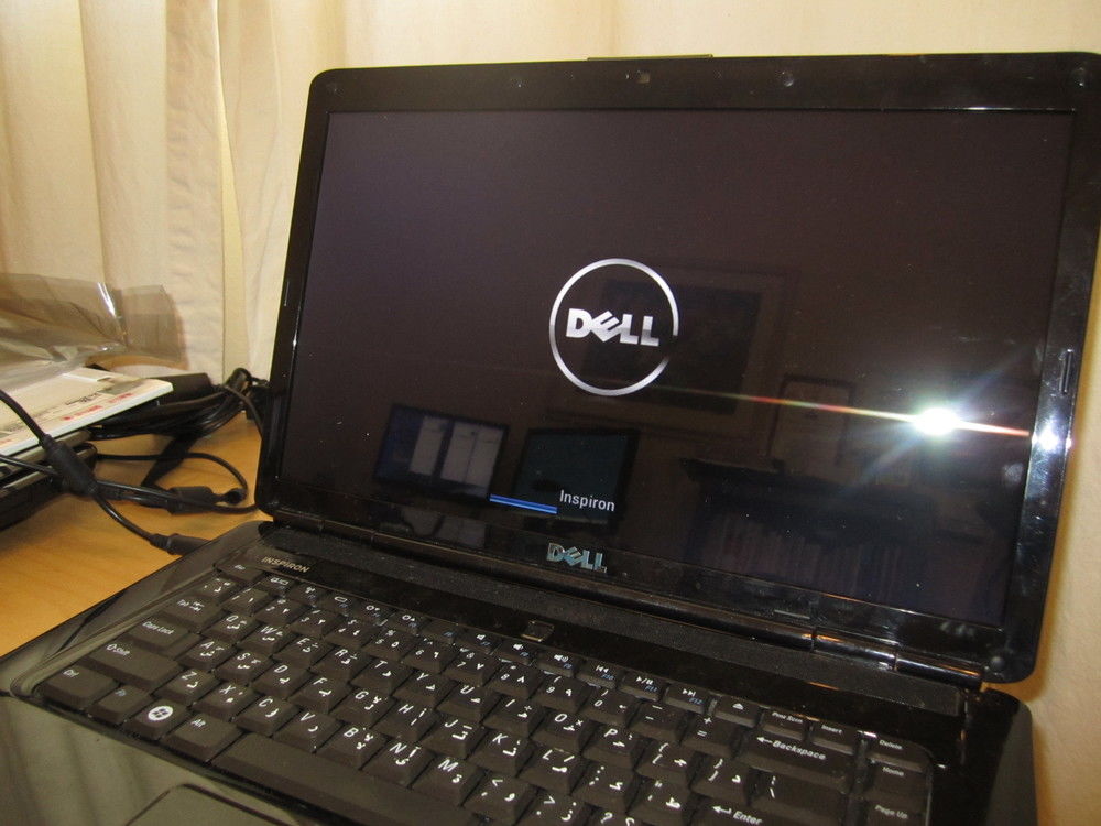 DELL Inspiron 1545