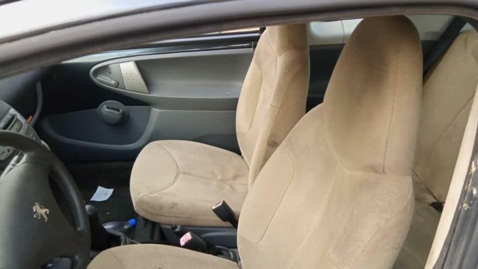 Peugeot 107 modèle 2006