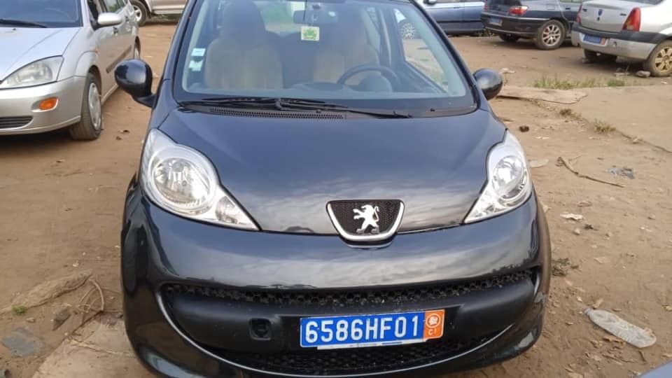 Peugeot 107 modèle 2006