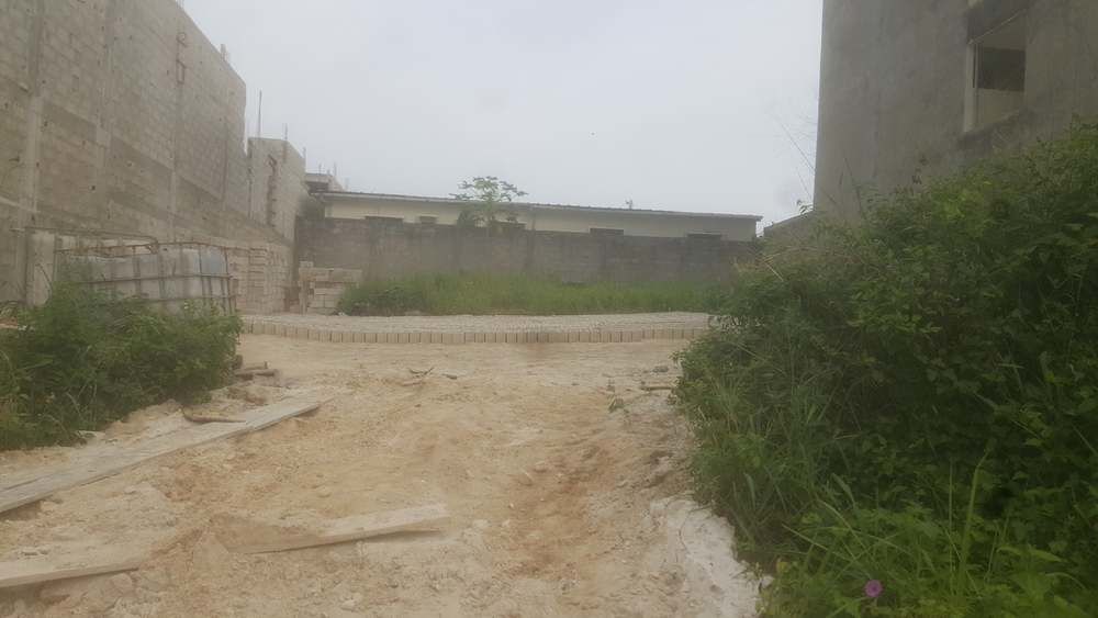 Riviera Faya château Cité SIR, terrain de 600m2 +ACD