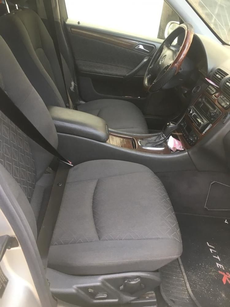 MERCEDES-BENZ C180 KOMPRESSOR