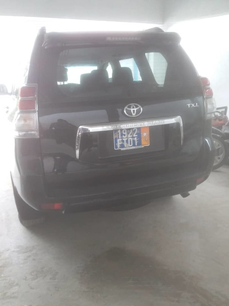 TOYOTA PRADO TXL EN VENTE