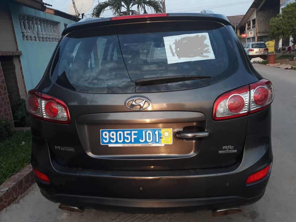 Hyundai Santa fe 2011- Auto