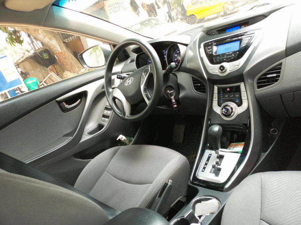 Hyundai Elantra 2010