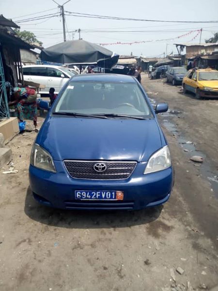 Toyota Corolla "Obama" à Cocody Blockhaus