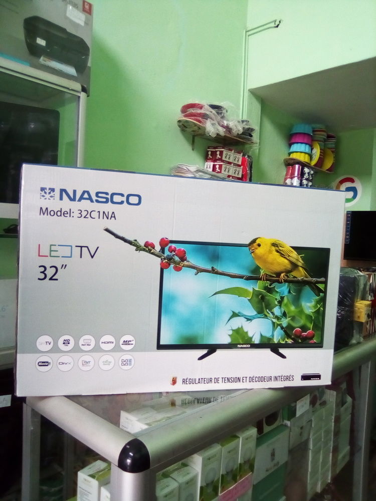 TV LED  Nasco 32 Pouces: Model, 32C1NA: Meilleure qualité d'image et de Son. Neuve.