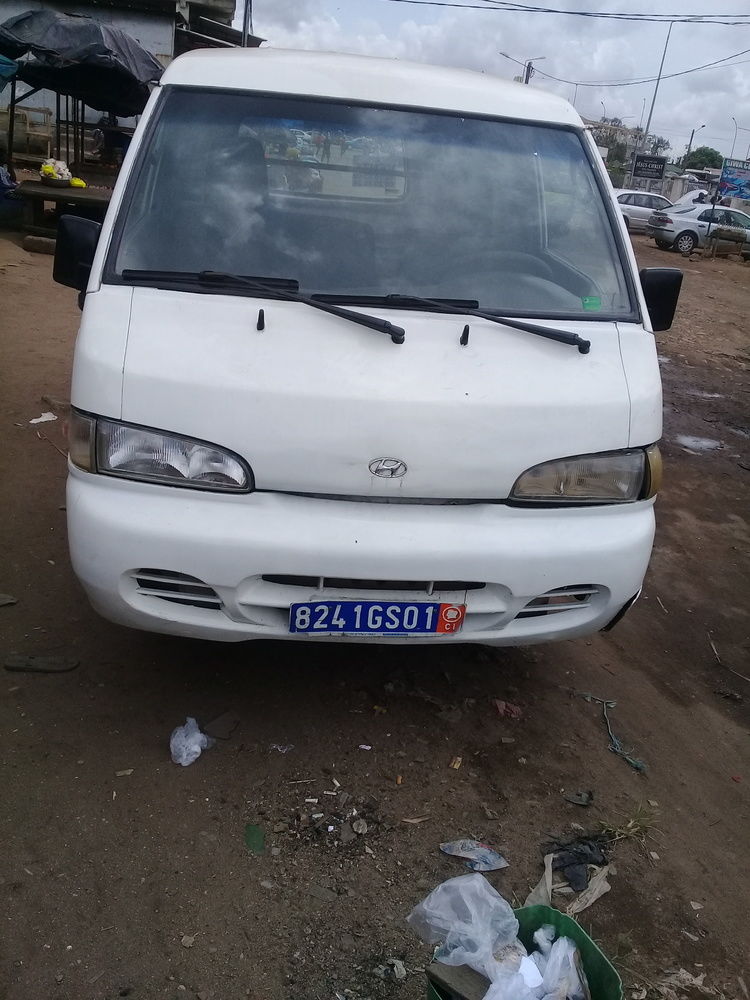 HYUNDAI  fourgon