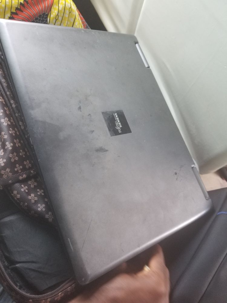 Ordinateur Portable Siemens fujitsu