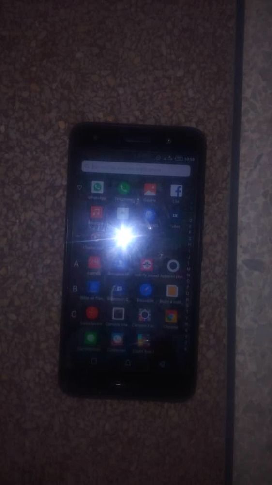 Infinix Hot 5