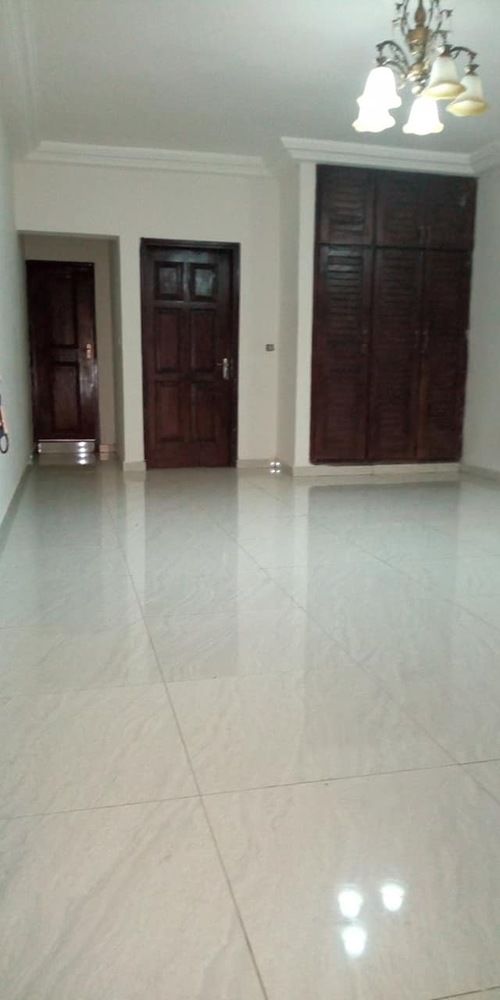 Studio Louer Jolie Spacieux À Cocody Riviera Faya Jules Verne