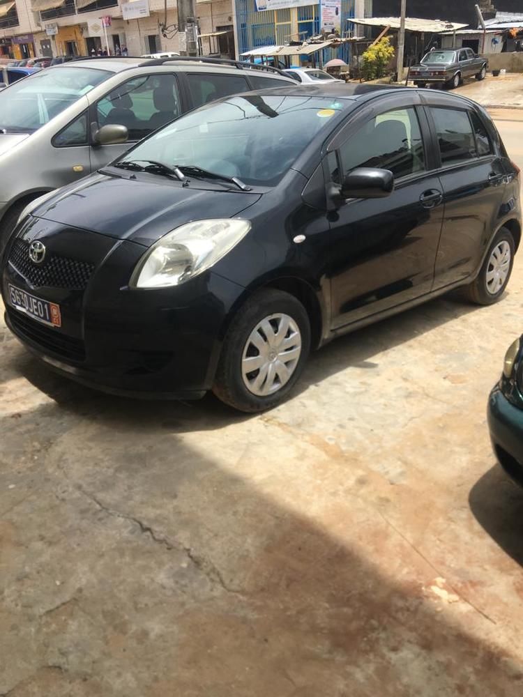 TOYOTA VITZ BOÎTE AUTOMATIQUE EN VENTE