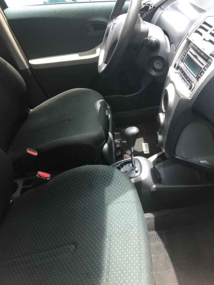 TOYOTA VITZ BOÎTE AUTOMATIQUE EN VENTE