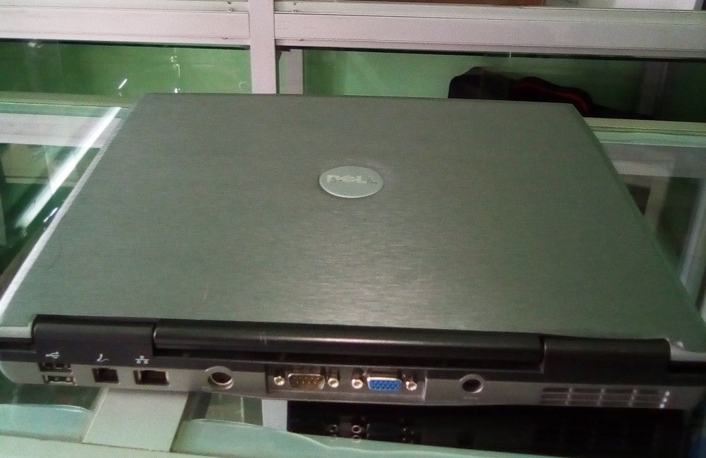 Dell latitude D531,core 2 Duo,2G-Ram,160G-DD:Occasion importé .