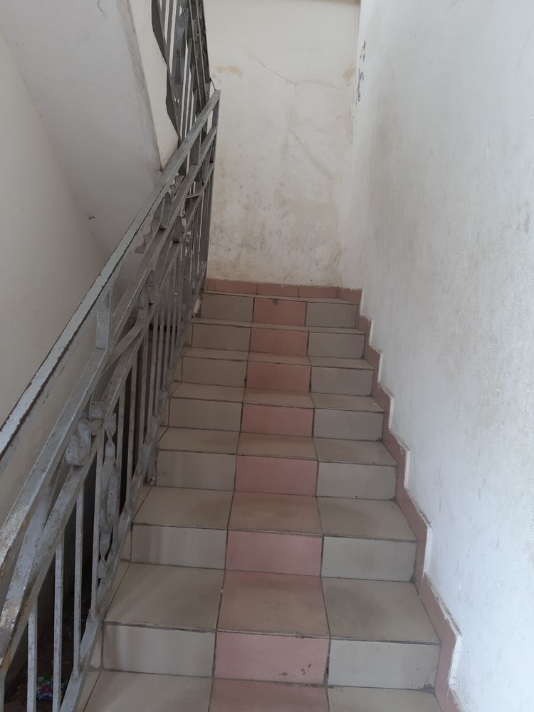 BÂTIMENT R+1 À VENDRE À KOUMASSI, CITÉ ABRI 2000