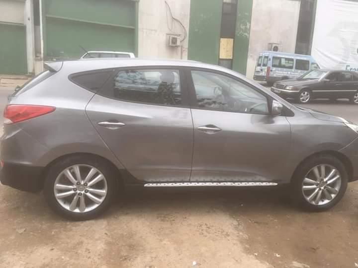 Hyundai Tucson IX20  Boîte automatique  Essence  4 cylindress