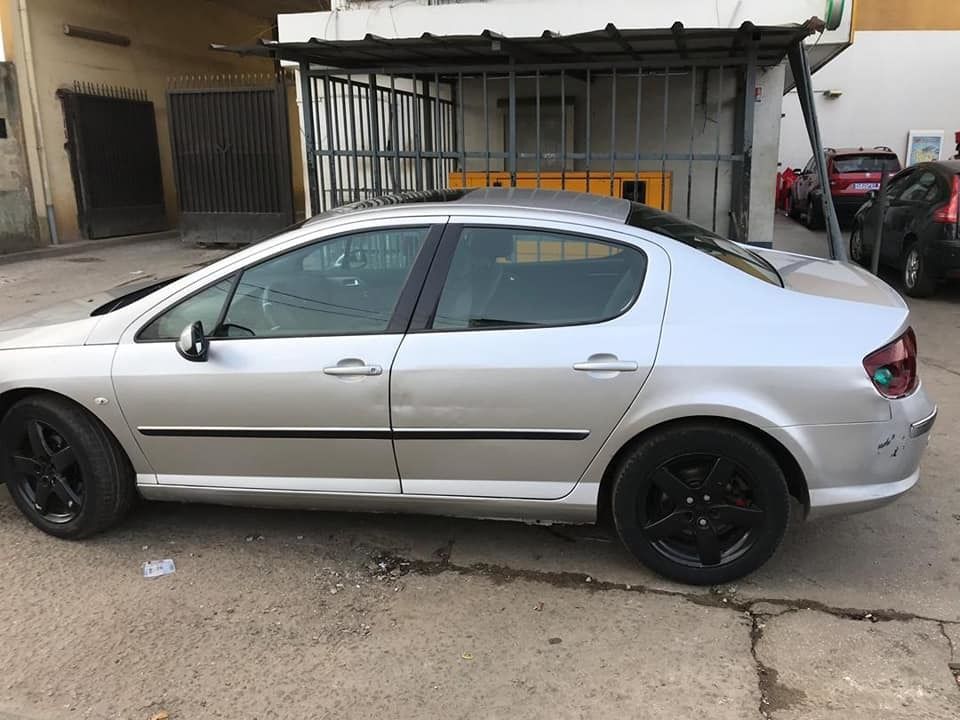 Peugeot 407  Boîte automatique, Essence 4 cylindre CLIMATISE ZERO FAUTE