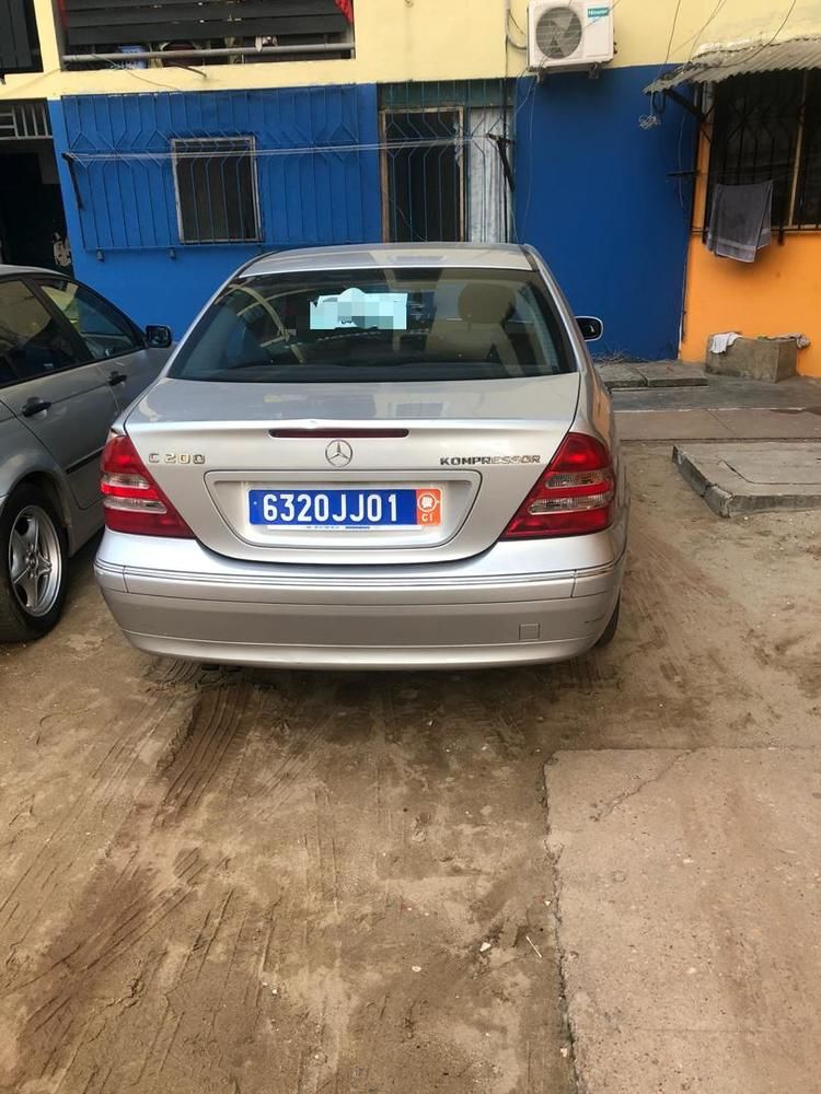 MERCEDES C200 KOMPRESSOR