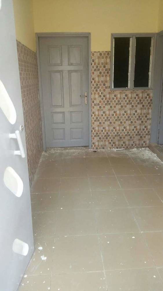 Nouvelle Maison De 2 Pièces en N'dotre À Louer