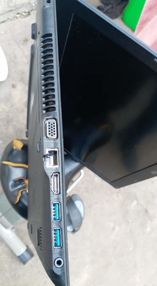 ACER N15W1 ®CORE™ i7 2.40Ghz 6è Génération 256 SSD & 1TERA DD 8 Go ram Nvidia Geforce 920M 2Go+Sac