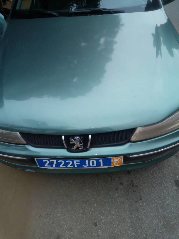 Peugeot 405 2000