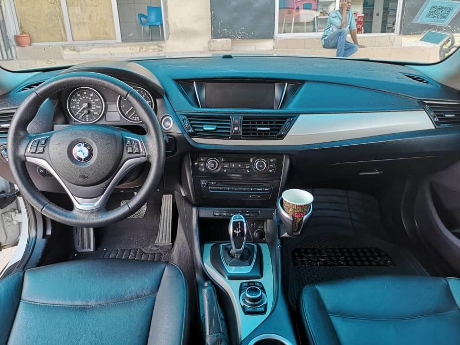 Voiture Bmw X1 2013