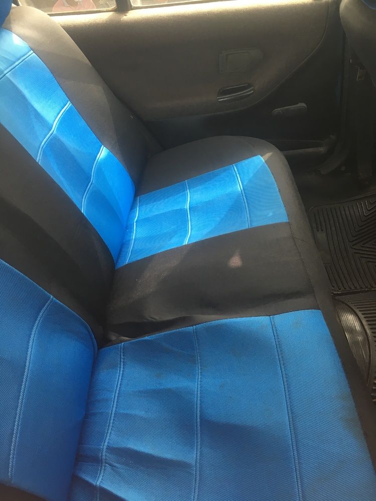 Peugeot  306 CV en très bon état prix négociable