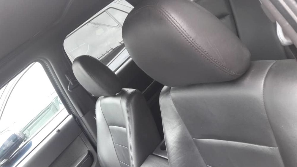 FORD ESCAPE 2010 IMPORTÉ