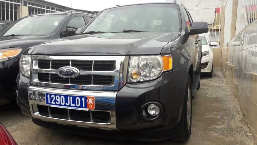 FORD ESCAPE 2010 IMPORTÉ