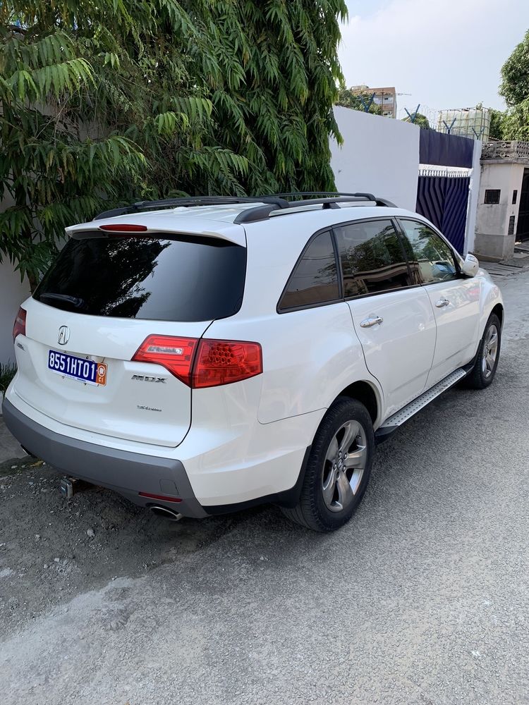 HONDA ACURA MDX 2010 / 7 Places
