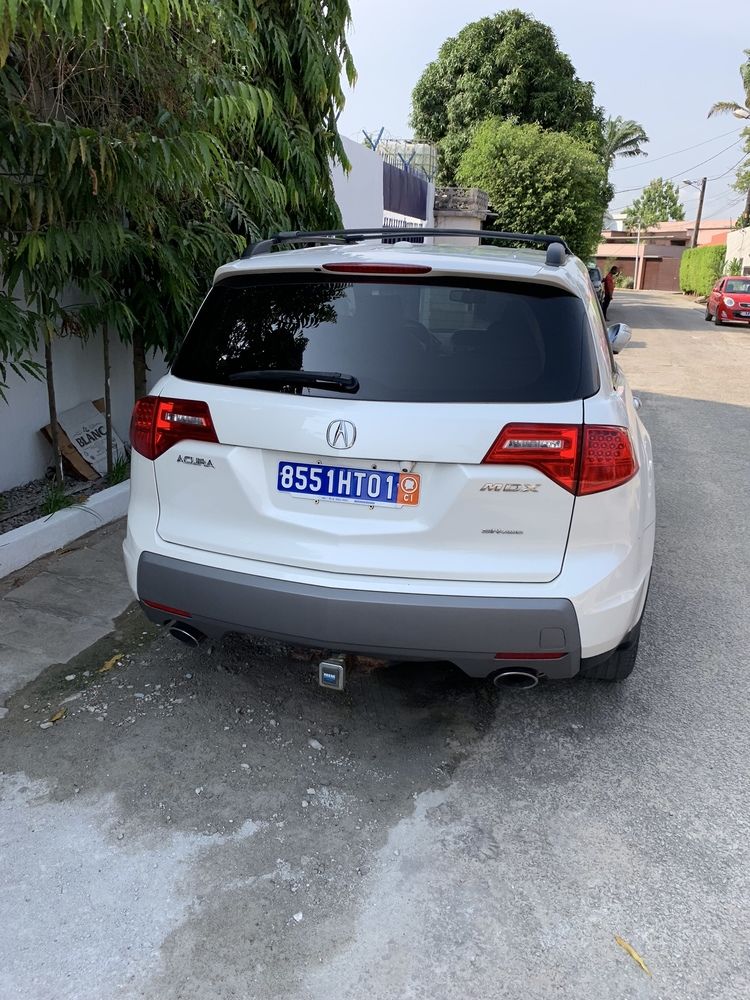 HONDA ACURA MDX 2010 / 7 Places
