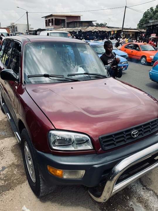 Toyota rav4 1998