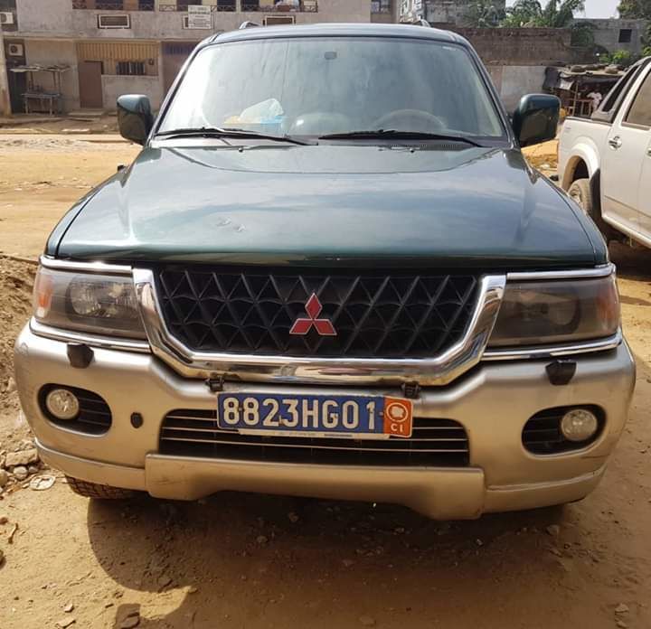 Mitsubishi montero sport 2001