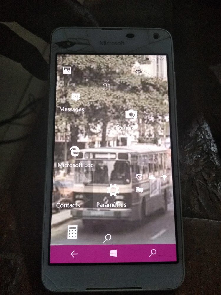 Microsoft lumia  650