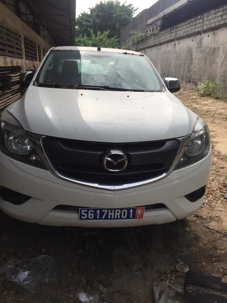 mazda BT 50 diesel année 2017