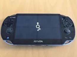 Ps Vita Craquée Excellent État 16 Go Avec 4 Jeux Gratuits