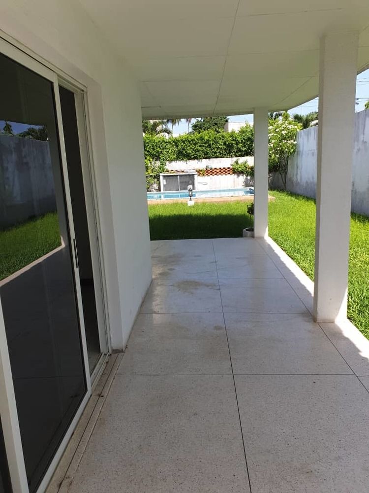 Belle Villa De 4 Pièces À Louer a Bietry