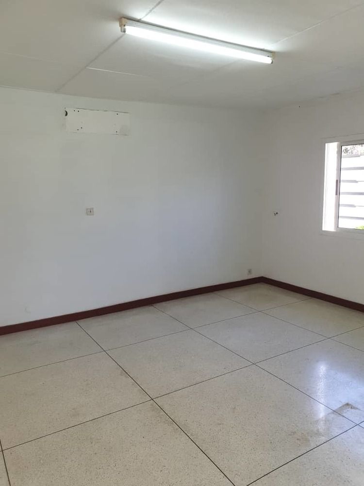 Belle Villa De 4 Pièces À Louer a Bietry