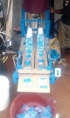 Machine à couper l'eau double automatique